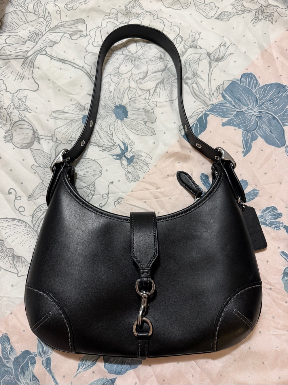 Coach Hampton Hobo Bag in Black